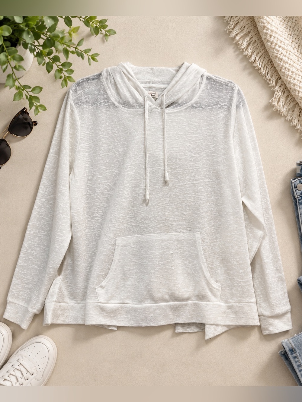 Lightweight White Hoodie Medium | Soft Casual Pullover Layering Sweatshirt Athle